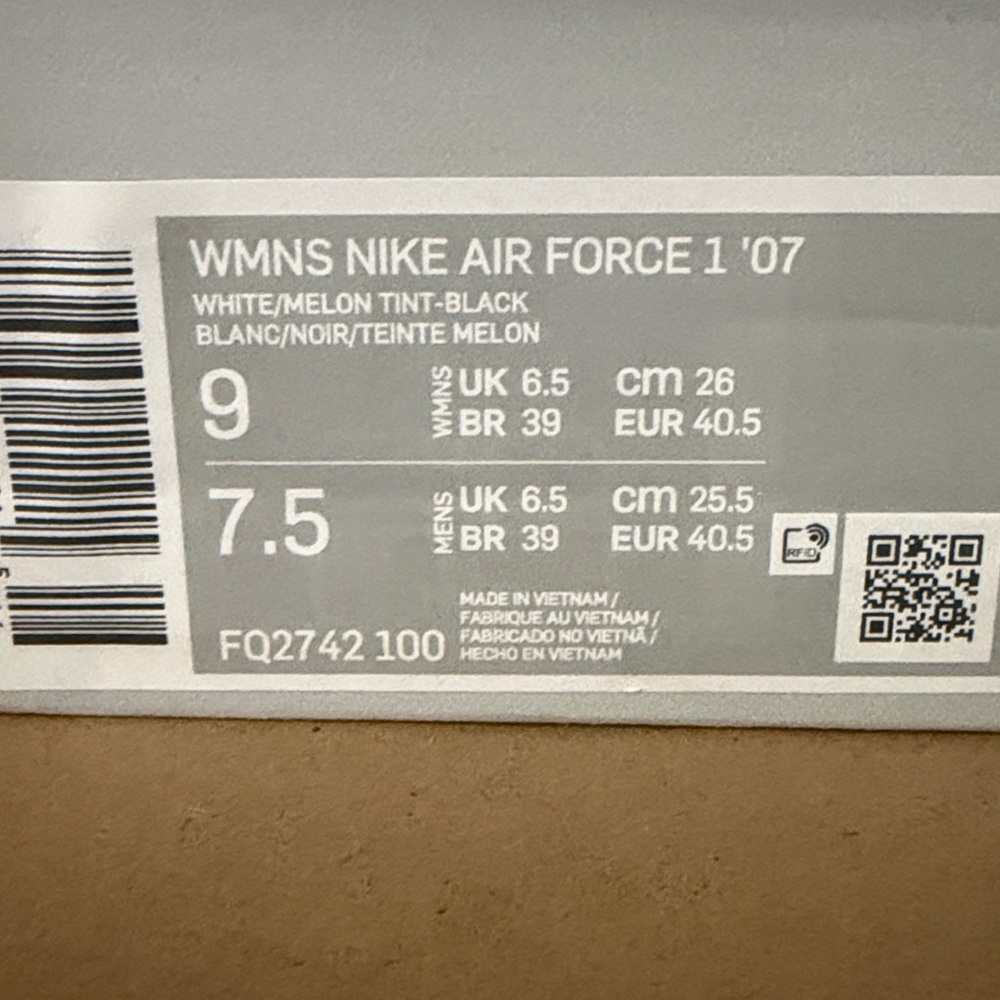 Nike Air Force 1 ’07 - Picture 11 of 11